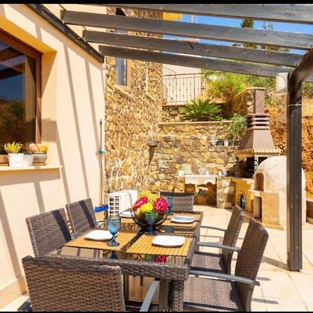Sunset View Mermaid Villa Pomos Exterior foto